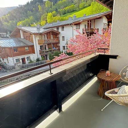 Nava Place Alpine In - Peaceful Location, Near Glacier & Wifi Διαμέρισμα Kaprun