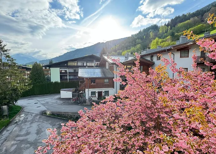 Nava Place Alpine In - Peaceful Location, Near Glacier & Wifi Apartment